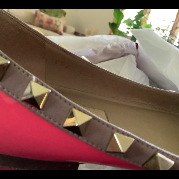 Valentino Rockstud Flats - Picture 5 of 10